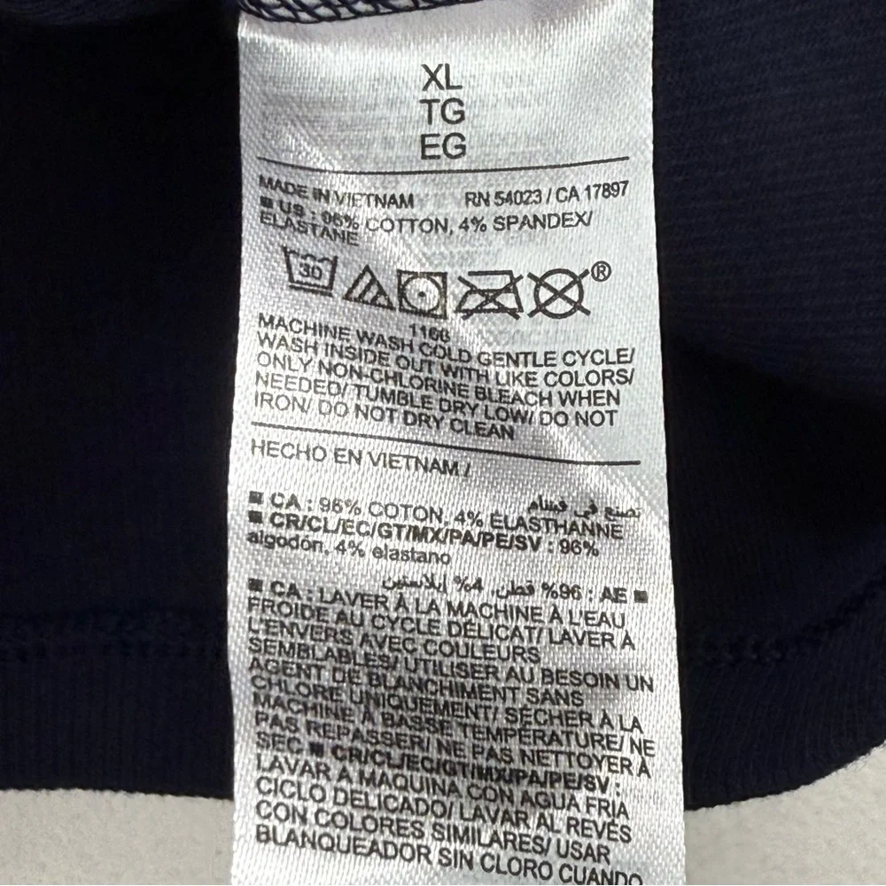 Old Navy size XL Women’s Navy Blue Floral Ultra-Crop Rib-Knit Top - Picture 6 of 8
